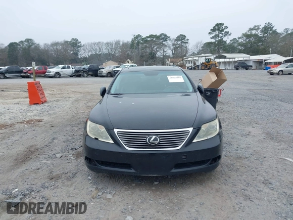 2008 Lexus LS 460 z VIN JTHBL46F585079763, wystawiony jako IAAI lot #41563816 z przebiegiem 220 057 mil mil oraz . Historia ofert i sprzedaży dostępna na DreamBid. Obrazek 12.