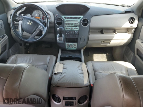 2009 Honda Pilot Touring with VIN 5FNYF489X9B026132, listed as a Copart auction lot 49679725 with 256,007 mi miles and Salvage Title. Bid and sale history available at carsss.com. Image 8.