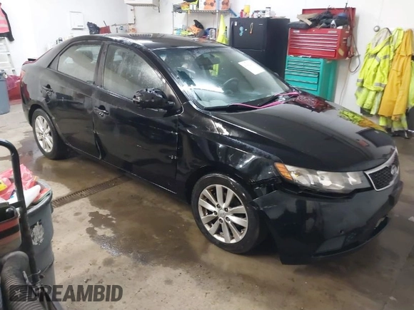 2012 Kia Forte EX with VIN KNAFU4A22C5540752, listed as a IAAI auction lot 41602187 with 191,121 mi miles. Bid and sale history available at carsss.com. Image 1.