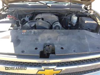 2013 Chevrolet Silverado 1500 LT with VIN 3GCPCSE06DG233909, listed as a IAAI auction lot 41601589 with 328,365 mi miles and . Bid and sale history available at DreamBid. Image 10.