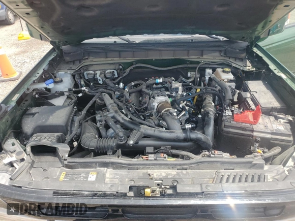 2024 Ford Bronco Outer Banks z VIN 1FMEE8BP9RLA50791, wystawiony jako Copart lot #55219925 z przebiegiem 27 910 mil mil oraz Szkoda całkowita • Salvage title. Historia ofert i sprzedaży dostępna na DreamBid. Obrazek 12.