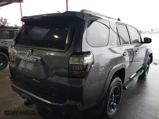 2018 Toyota 4Runner SR5 with VIN JTEZU5JR8J5170306, listed as a IAAI auction lot 41554154 with 63,030 mi miles. Bid and sale history available at carsss.com. Image 4.