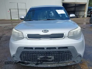 2016 Kia Soul with VIN KNDJN2A25G7854758, listed as a IAAI auction lot 41799113 with 87,196 mi miles and . Bid and sale history available at DreamBid. Image 6.