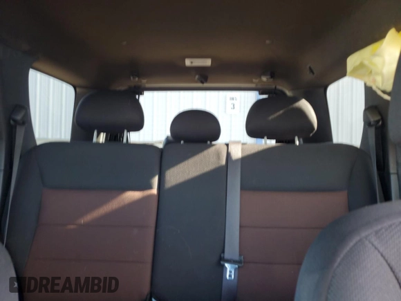 2008 Ford Escape XLT z VIN 1FMCU931X8KA91977, wystawiony jako Copart lot #57676725 z przebiegiem 119 460 mil mil oraz Nie do naprawy • Non repairable. Historia ofert i sprzedaży dostępna na DreamBid. Obrazek 10.
