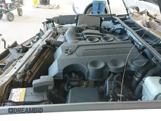 2019 Toyota 4Runner SR5 с VIN JTEBU5JR0K5630450, выставлен на аукционе IAAI как лот 42386961 с пробегом 104 733 миль миль и . История ставок и продаж доступна на DreamBid. Изображение 20.
