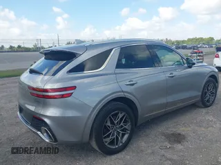 2022 Genesis GV70 2.5T с VIN KMUMADTB4NU059911, выставлен на аукционе IAAI как лот 42149577 с пробегом 22 070 миль миль и . История ставок и продаж доступна на DreamBid. Изображение 4.