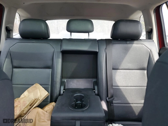 2020 Volkswagen Tiguan SE with VIN 3VV3B7AX3LM019091, listed as a Copart auction lot 43575705 with 135,578 mi miles and Salvage Title. Bid and sale history available at carsss.com. Image 10.