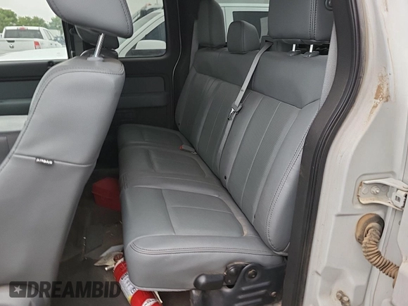 2013 Ford F-150 XL с VIN 1FTEX1CM2DFB92109, выставлен на аукционе IAAI как лот 42511178 с пробегом 249 242 миль миль и . История ставок и продаж доступна на DreamBid. Изображение 20.