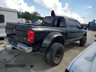 2007 Dodge 3500 SLT z VIN 3D7ML49C27G748810, wystawiony jako Copart lot #56492945 z przebiegiem 256 317 mil mil oraz Tytuł czysty. Historia ofert i sprzedaży dostępna na DreamBid. Obrazek 3.