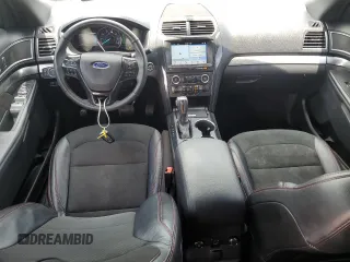 2018 Ford Explorer XLT z VIN 1FM5K7D89JGB42134, wystawiony jako Copart lot #58196355 z przebiegiem 92 873 mil mil oraz Szkoda całkowita • Salvage title. Historia ofert i sprzedaży dostępna na DreamBid. Obrazek 8.