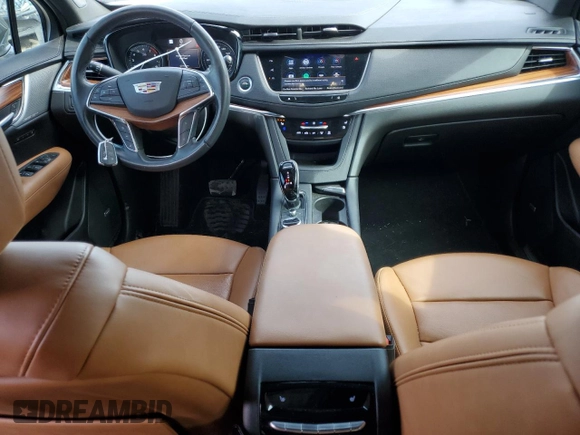 2022 Cadillac XT5 FWD Premium Luxury z VIN 1GYKNCRS9NZ180043, wystawiony jako Copart lot #51352195 z przebiegiem 12 399 mil mil oraz Szkoda całkowita • Salvage title. Historia ofert i sprzedaży dostępna na DreamBid. Obrazek 8.