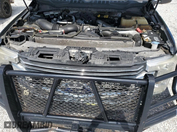 2018 Ford F-350 XL z VIN 1FT8W3DT3JEC18834, wystawiony jako Copart lot #64608555 z przebiegiem Nie podano mil oraz Czysty tytuł • Clean title. Historia ofert i sprzedaży dostępna na DreamBid. Obrazek 11.