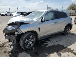 2021 Mitsubishi Outlander ES z VIN JA4ARUAU7MU025506, wystawiony jako Copart lot #50830495 z przebiegiem Nie podano mil oraz Szkoda całkowita • Salvage title. Historia ofert i sprzedaży dostępna na DreamBid. Obrazek 1.