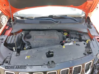 2018 Jeep Compass Sport с VIN 3C4NJCAB7JT123223, выставлен на аукционе IAAI как лот 42441627 с пробегом 90 273 миль миль и . История ставок и продаж доступна на DreamBid. Изображение 10.