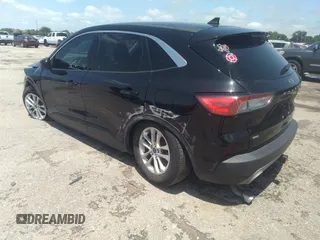 2020 Ford Escape SE with VIN 1FMCU0G61LUB77189, listed as a IAAI auction lot 42223410 with 101,407 mi miles and . Bid and sale history available at DreamBid. Image 3.