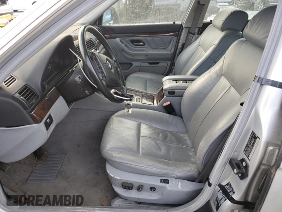 2000 BMW 7 Series 740iL with VIN WBAGH8346YDP07366, listed as a Copart auction lot 82103174 with 142,316 mi miles and Clean Title. Bid and sale history available at carsss.com. Image 7.
