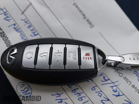 2019 Infiniti Q50 Luxe z VIN JN1EV7AR2KM590794, wystawiony jako IAAI lot #40841640 z przebiegiem 68 720 mil mil oraz . Historia ofert i sprzedaży dostępna na DreamBid. Obrazek 11.
