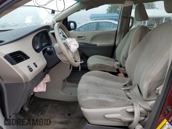 2013 Toyota Sienna L with VIN 5TDZK3DC0DS395209, listed as a Copart auction lot 43068555 with 88,628 mi miles and Clean Title. Bid and sale history available at carsss.com. Image 7.