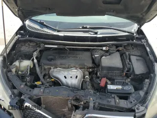 2010 Pontiac Vibe GT with VIN 5Y2SR6E00AZ400762, listed as a Copart auction lot 49232145 with 180,954 mi miles and Salvage Title. Bid and sale history available at carsss.com. Image 12.