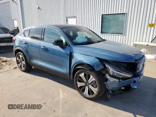 2023 Volvo C40 Recharge Pure Electric Plus with VIN YV4ED3GL4P2034885, listed as a Copart auction lot 83592894 with 19,559 mi miles and Salvage Title. Bid and sale history available at carsss.com. Image 4.
