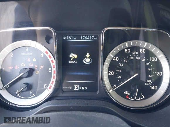 2016 Nissan Titan Platinum Reserve z VIN 1N6BA1F25GN500184, wystawiony jako IAAI lot #42185647 z przebiegiem 176 417 mil mil oraz . Historia ofert i sprzedaży dostępna na DreamBid. Obrazek 7.