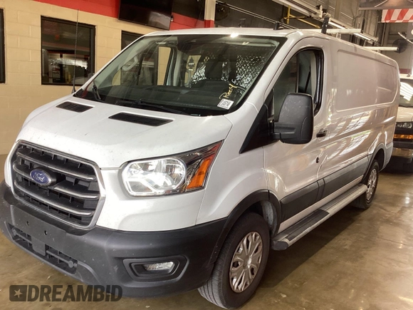 2020 Ford Transit Cargo z VIN 1FTBR1Y8XLKB06141, wystawiony jako IAAI lot #42642640 z przebiegiem 123 417 mil mil oraz . Historia ofert i sprzedaży dostępna na DreamBid. Obrazek 18.