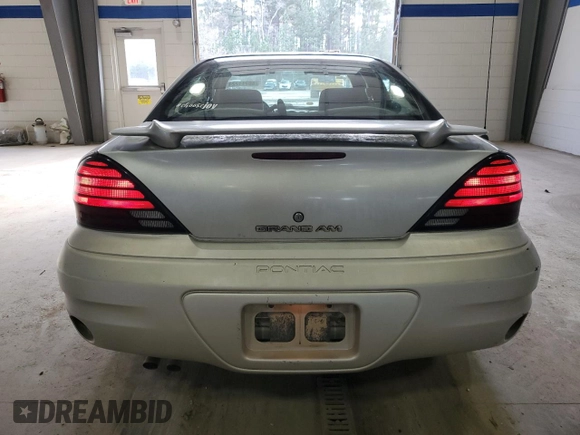 2004 Pontiac Grand Am SE1 with VIN 1G2NF52E04M575373, listed as a Copart auction lot 86711224 with 266,905 mi miles and Clean Title. Bid and sale history available at carsss.com. Image 6.