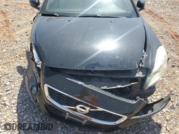 2011 Volvo C70 z VIN YV1672MC0BJ107689, wystawiony jako Copart lot #52407445 z przebiegiem Nie podano mil oraz Szkoda całkowita • Salvage title. Historia ofert i sprzedaży dostępna na DreamBid. Obrazek 12.