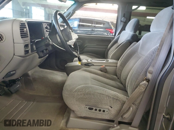 1999 Chevrolet Suburban with VIN 1GNEC16R8XJ543701, listed as a Copart auction lot 84322714 with 211,491 mi miles and Salvage Title. Bid and sale history available at carsss.com. Image 7.