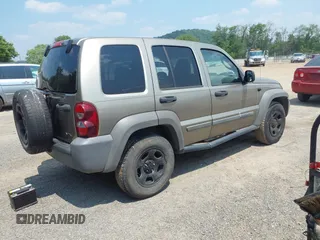 2006 Jeep Liberty Sport z VIN 1J4GL48K96W224905, wystawiony jako IAAI lot #42426906 z przebiegiem 168 159 mil mil oraz . Historia ofert i sprzedaży dostępna na DreamBid. Obrazek 4.