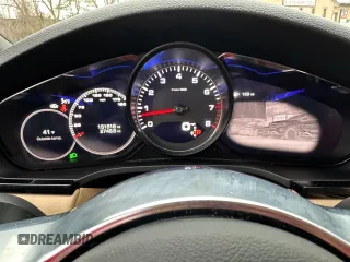 2019 Porsche Cayenne S with VIN WP1AB2AY2KDA61391, listed as a Copart auction lot 52459645 with 151,916 mi miles and Clean title. Bid and sale history available at DreamBid. Image 8.