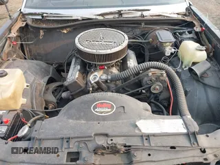 1984 Chevrolet Monte Carlo z VIN 1G1AZ37H9ER201513, wystawiony jako IAAI lot #42416804 z przebiegiem 80 467 mil mil oraz . Historia ofert i sprzedaży dostępna na DreamBid. Obrazek 10.