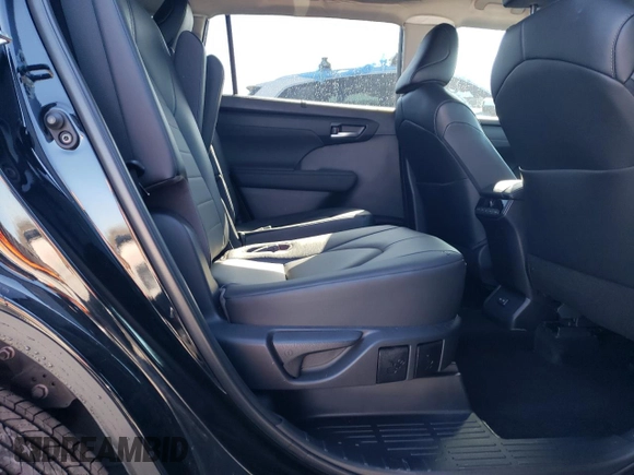 2023 Toyota Highlander L with VIN 5TDKDRAH1PS523251, listed as a Copart auction lot 87206064 with 14,605 mi miles and Salvage title. Bid and sale history available at DreamBid. Image 11.
