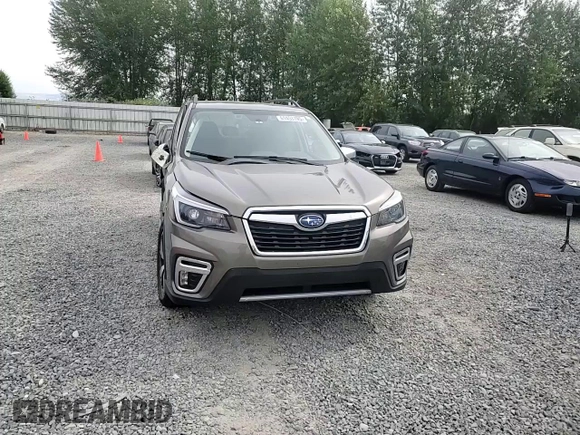 2021 Subaru Forester Touring z VIN JF2SKAXC0MH560263, wystawiony jako Copart lot #61453195 z przebiegiem Nie podano mil oraz Szkoda całkowita • Salvage title. Historia ofert i sprzedaży dostępna na DreamBid. Obrazek 14.