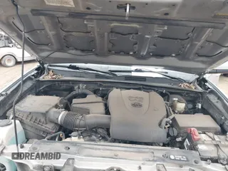 2017 Toyota Tacoma SR5 with VIN 5TFAZ5CN6HX030668, listed as a IAAI auction lot 41429982 with 92,565 mi miles and . Bid and sale history available at carsss.com. Image 10.