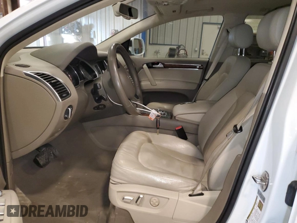 2014 Audi Q7 3.0T S line Prestige with VIN WA1DGBFE7ED002530, listed as a Copart auction lot 44440325 with 135,599 mi miles and Clean Title. Bid and sale history available at carsss.com. Image 7.