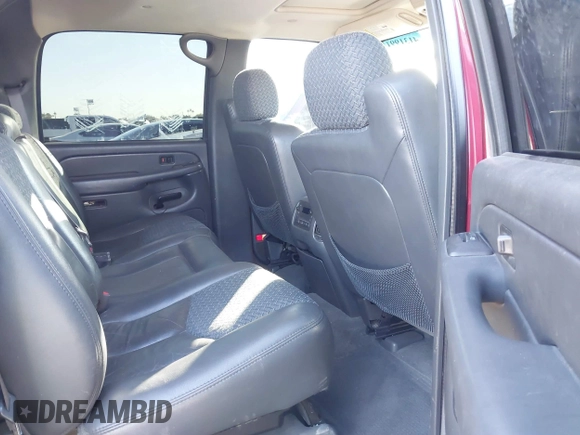 2004 Chevrolet Avalanche Z71 with VIN 3GNEK12T54G329508, listed as a IAAI auction lot 41319917 with 155,439 mi miles and . Bid and sale history available at DreamBid. Image 8.