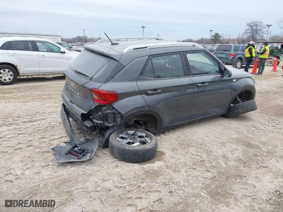 2024 Hyundai Venue SEL with VIN KMHRC8A33RU303667, listed as a IAAI auction lot 41493871 with NaN miles. Bid and sale history available at carsss.com. Image 4.