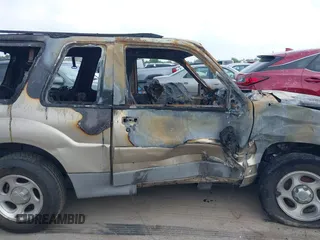 2002 Ford Explorer Sport Value with VIN 1FMYU60E02UB37971, listed as a IAAI auction lot 41936153 with Not provided miles and . Bid and sale history available at DreamBid. Image 12.