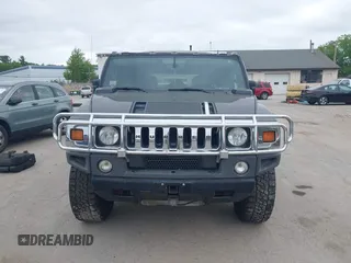 2006 Hummer H2 z VIN 5GRGN23U26H119476, wystawiony jako IAAI lot #42389980 z przebiegiem 223 949 mil mil oraz . Historia ofert i sprzedaży dostępna na DreamBid. Obrazek 12.