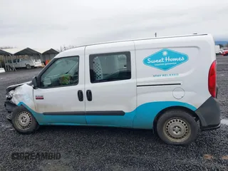 2015 Ram ProMaster City Cargo Tradesman with VIN ZFBERFAT8F6A72602, listed as a IAAI auction lot 41709295 with 133,802 mi miles. Bid and sale history available at carsss.com. Image 14.