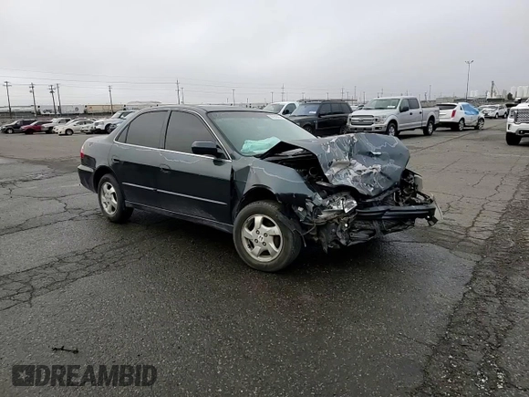 1998 Honda Accord EX z VIN 1HGCG5555WA095959, wystawiony jako Copart lot #86328854 z przebiegiem 252 058 mil mil oraz Szkoda całkowita • Salvage title. Historia ofert i sprzedaży dostępna na DreamBid. Obrazek 10.