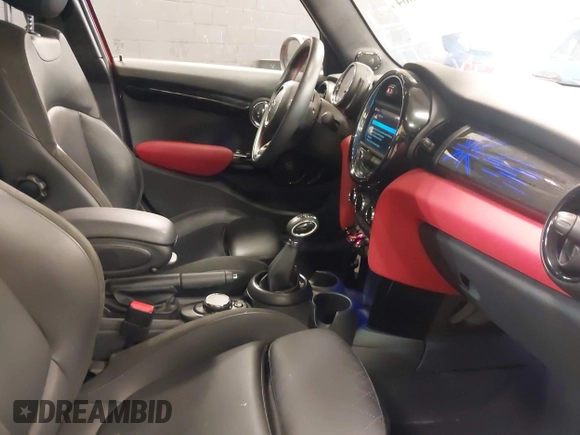 2019 MINI Hardtop 4 Door Cooper with VIN WMWXU1C57K2J02108, listed as a IAAI auction lot 42285864 with 19,383 mi miles and . Bid and sale history available at DreamBid. Image 5.