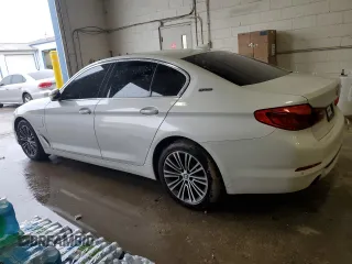 2019 BMW 5 Series 530e with VIN WBAJA9C55KB398758, listed as a Copart auction lot 62708525 with 97,808 mi miles and Clean title. Bid and sale history available at DreamBid. Image 2.