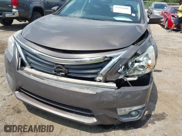 2015 Nissan Altima SV z VIN 1N4AL3AP3FC176546, wystawiony jako IAAI lot #42166808 z przebiegiem 129 203 mil mil oraz . Historia ofert i sprzedaży dostępna na DreamBid. Obrazek 6.