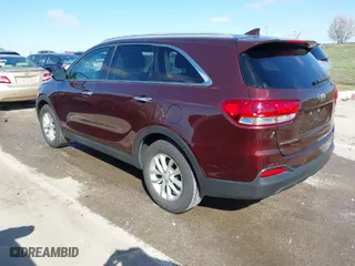 2016 Kia Sorento LX with VIN 5XYPG4A3XGG133119, listed as a IAAI auction lot 41844749 with 68,957 mi miles. Bid and sale history available at carsss.com. Image 3.