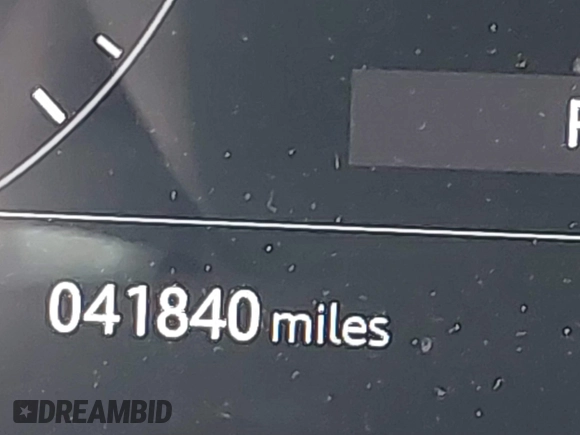 2019 Land Rover Range Rover HSE с VIN SALGS2SV1KA516631, выставлен на аукционе IAAI как лот 41630116 с пробегом 41 840 миль миль и . История ставок и продаж доступна на DreamBid. Изображение 15.