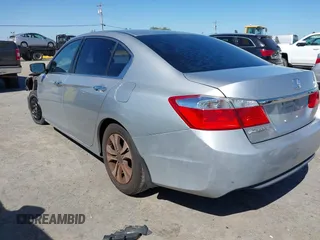 2013 Honda Accord LX z VIN 1HGCR2F38DA006341, wystawiony jako IAAI lot #42304220 z przebiegiem 173 664 mil mil oraz . Historia ofert i sprzedaży dostępna na DreamBid. Obrazek 3.