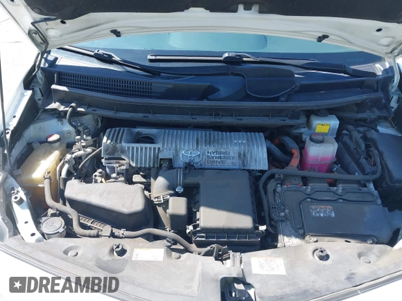 2016 Toyota Prius v Two with VIN JTDZN3EU5GJ051939, listed as a IAAI auction lot 42162040 with 275,213 mi miles. Bid and sale history available at carsss.com. Image 10.