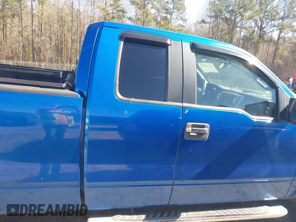 2014 Ford F-150 XL with VIN 1FTFX1EF2EFC25761, listed as a IAAI auction lot 41610999 with 265,989 mi miles. Bid and sale history available at carsss.com. Image 14.
